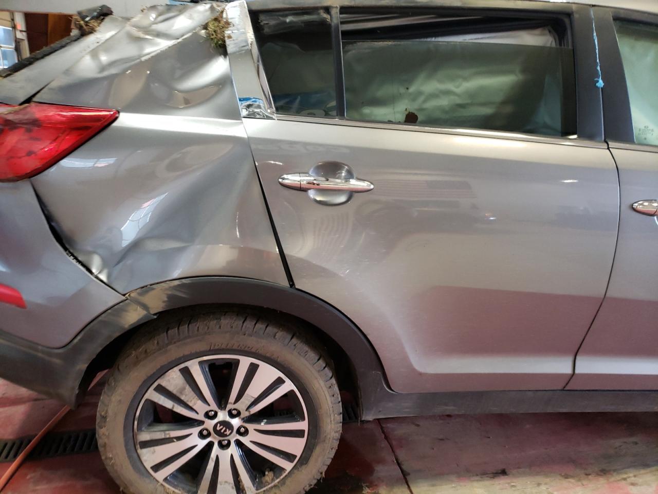 Photo 6 from auction – 2016 KIA SPORTAGE E with VIN KNDPCCAC5G7816199