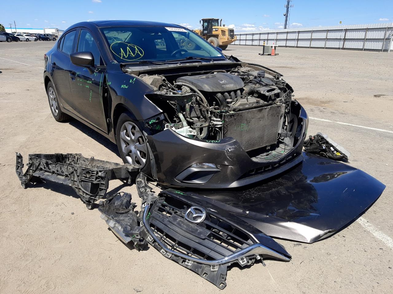 Photo 1 from auction – 2015 MAZDA 3 SPORT with VIN 3MZBM1U76FM227352