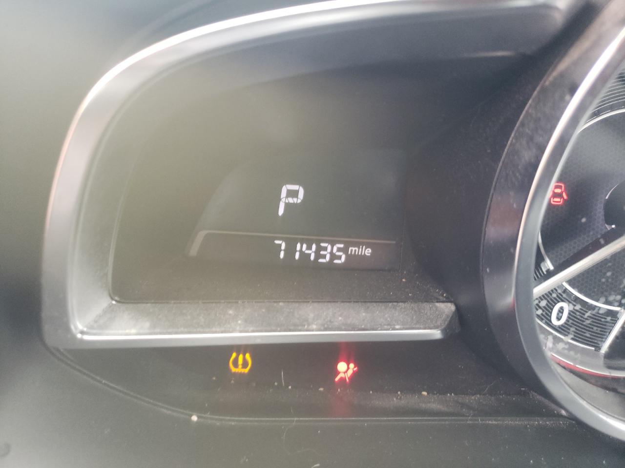 Photo 8 from auction – 2015 MAZDA 3 TOURING with VIN JM1BM1L35F1221718