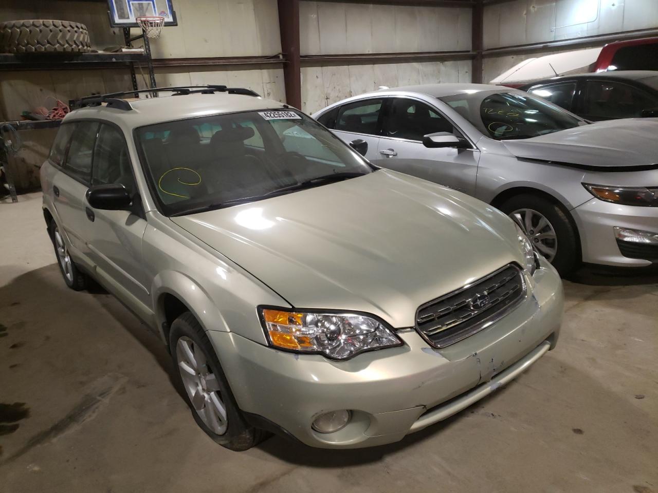 SUBARU LEGACY OUT 2006 with VIN 4S4BP61C567309121 - Photo from auction