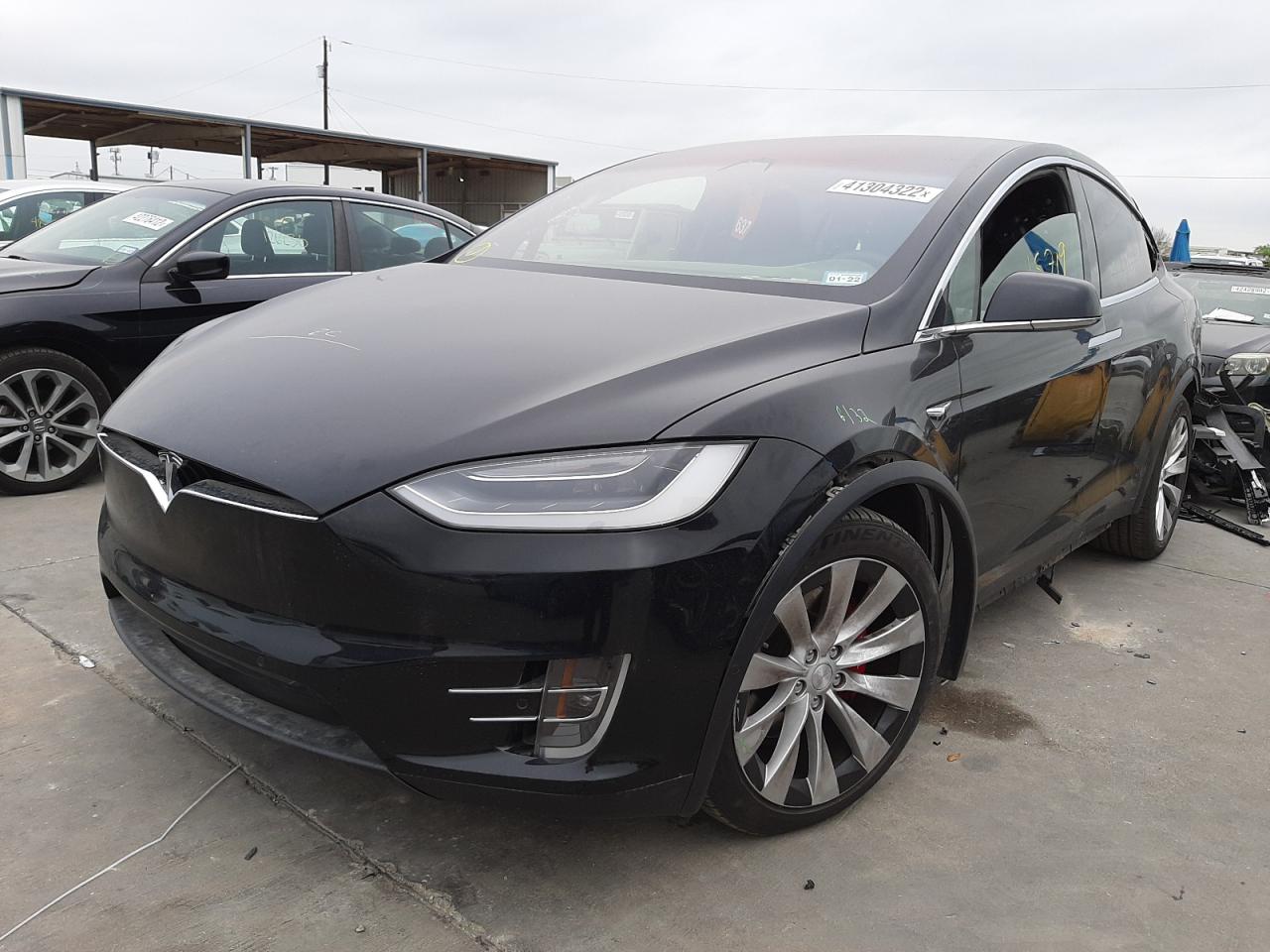 Photo 2 from auction – 2020 TESLA MODEL X with VIN 5YJXCBE41LF220041