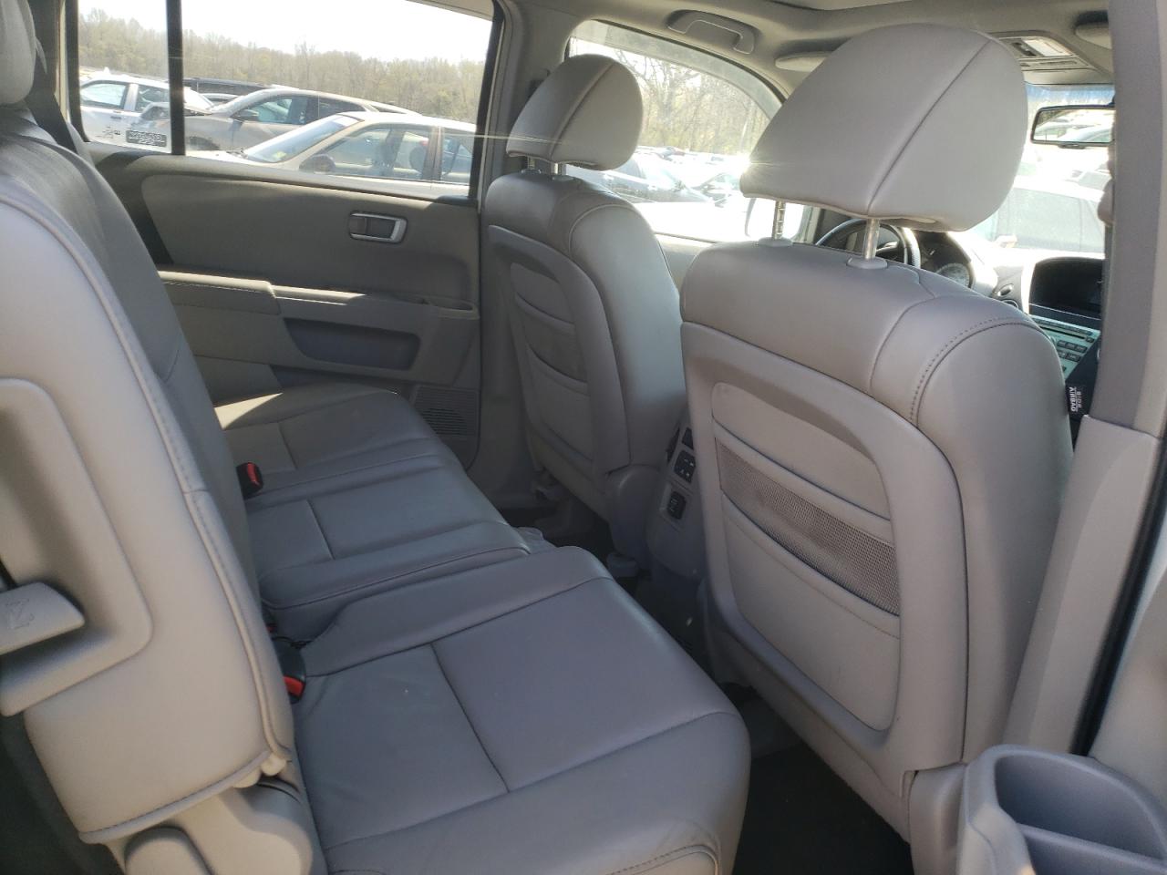 Photo 6 from auction – 2009 HONDA PILOT EXL with VIN 5FNYF48599B055991