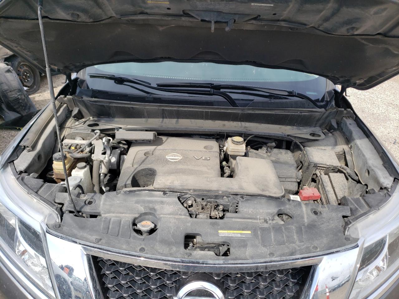 Photo 7 from auction – 2016 NISSAN PATHFINDER with VIN 5N1AR2MM1GC644596