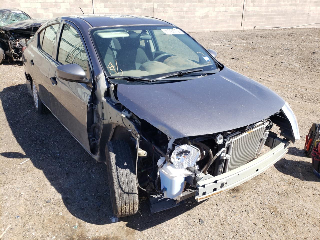 NISSAN VERSA S 2018 with VIN 3N1CN7AP0JL856134 - Photo from auction