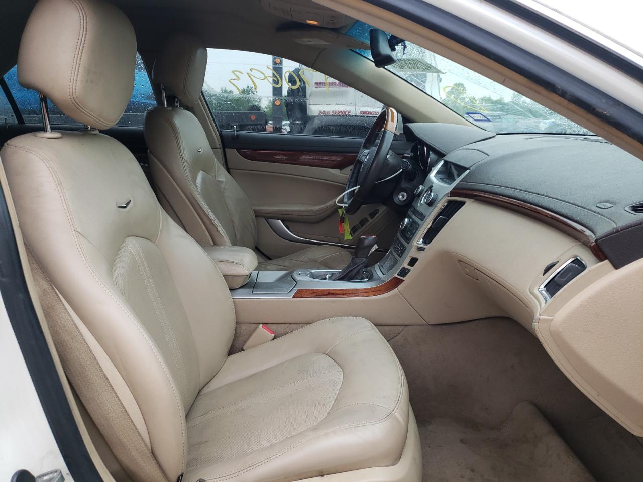 Photo 5 from auction – 2010 CADILLAC CTS LUXURY with VIN 1G6DE5EG4A0145231
