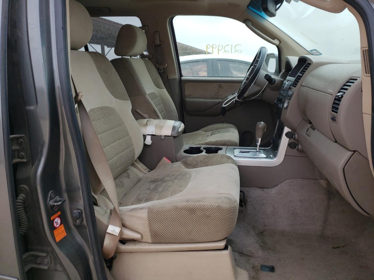 Photo 5 from auction – 2009 NISSAN PATHFINDER with VIN 5N1AR18B39C605918