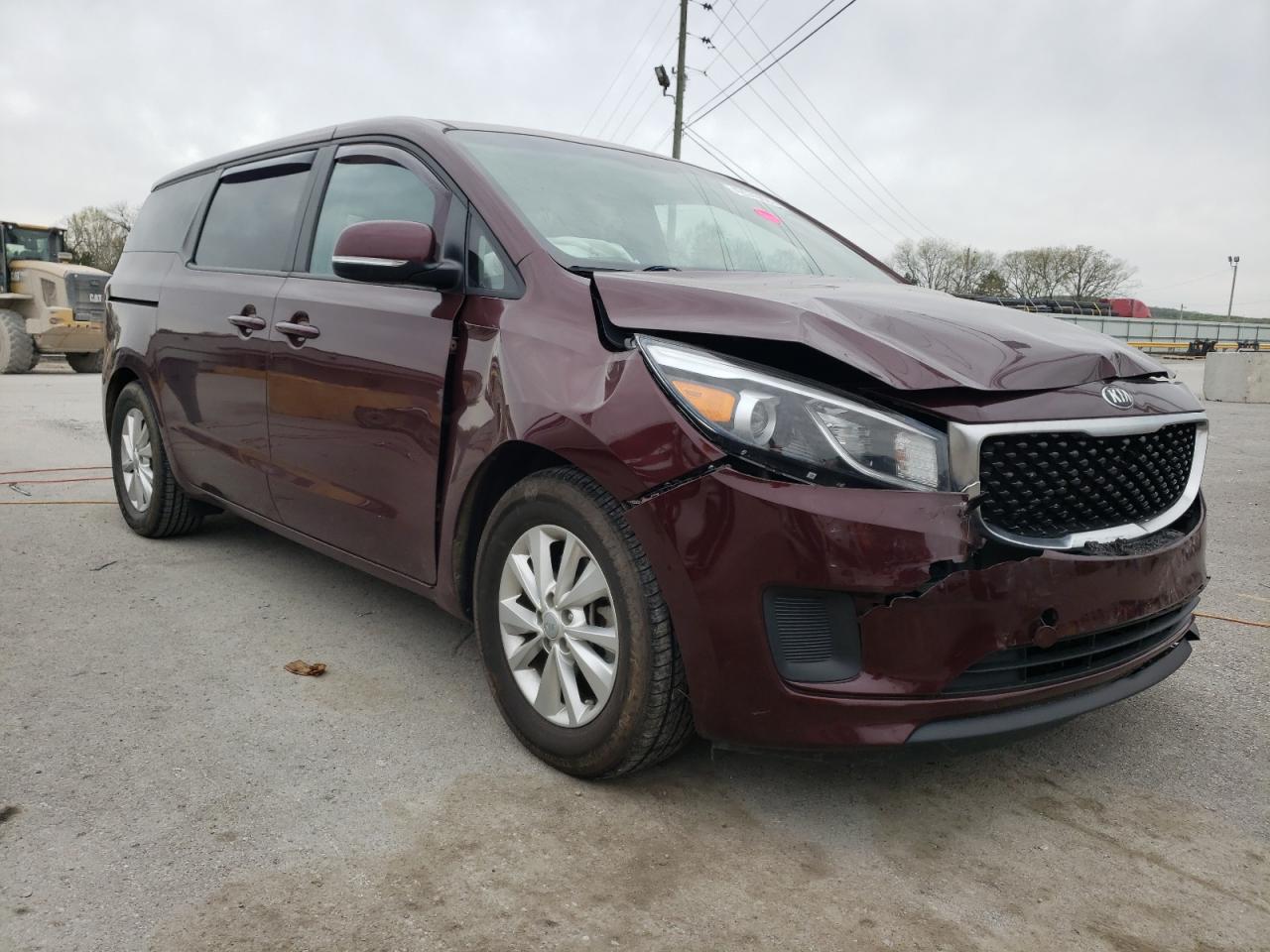 KIA SEDONA LX 2017 with VIN KNDMB5C19H6228438 - Photo from auction