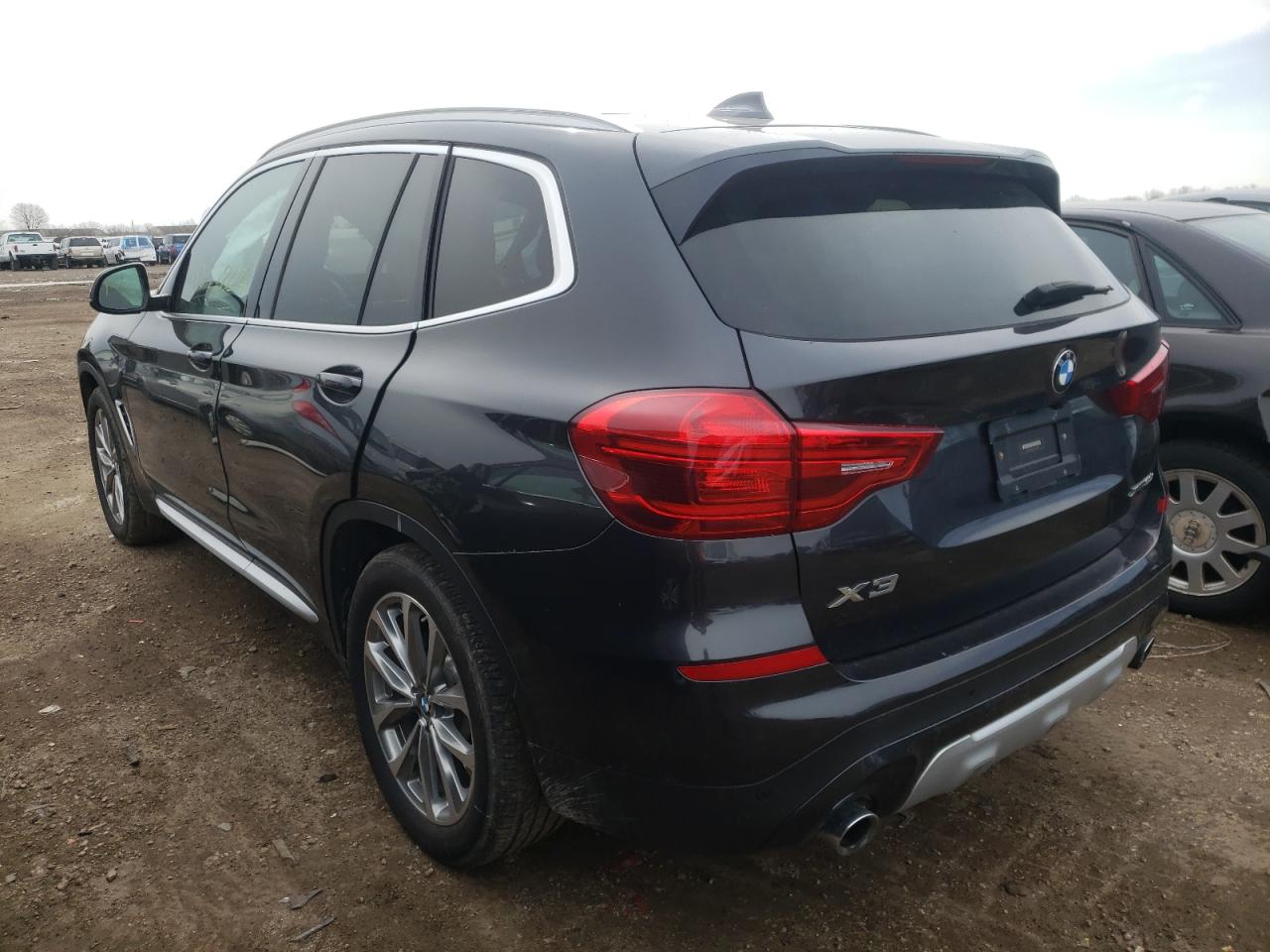 Photo 3 from auction – 2018 BMW X3 XDRIVE3 with VIN 5UXTR9C57JLD70409