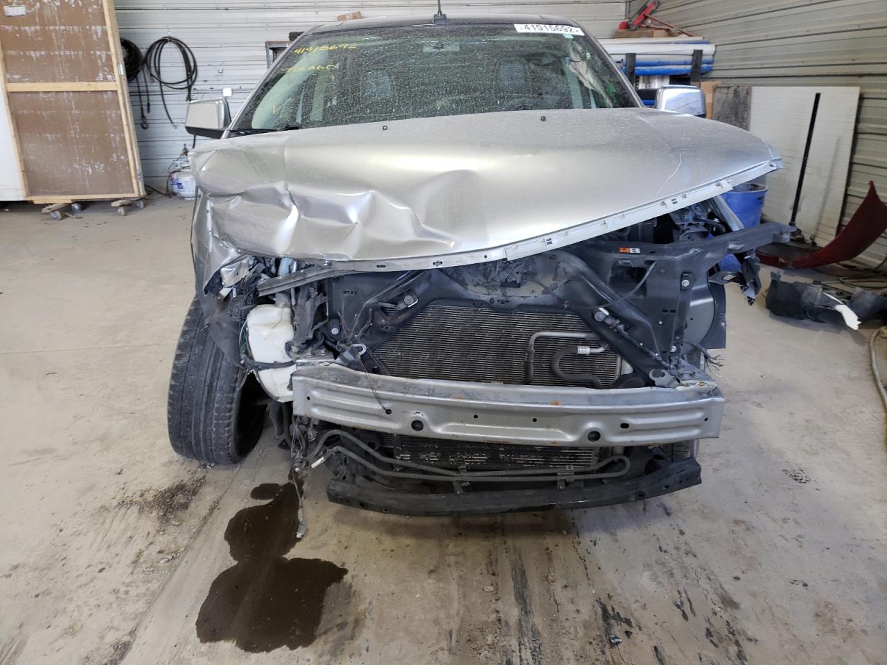 Photo 9 from auction – 2008 LINCOLN MKX with VIN 2LMDU88C08BJ32267