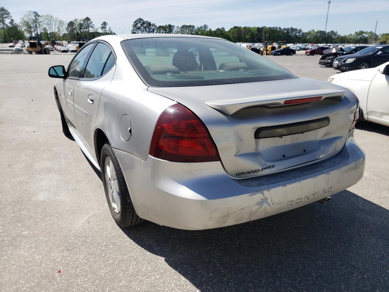Photo 3 from auction – 2007 PONTIAC GRAND PRIX with VIN 2G2WP552X71194438