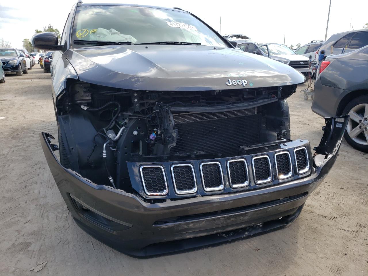 Фото 9 с аукциона – 2018 JEEP COMPASS LA с VIN 3C4NJCBB9JT134111