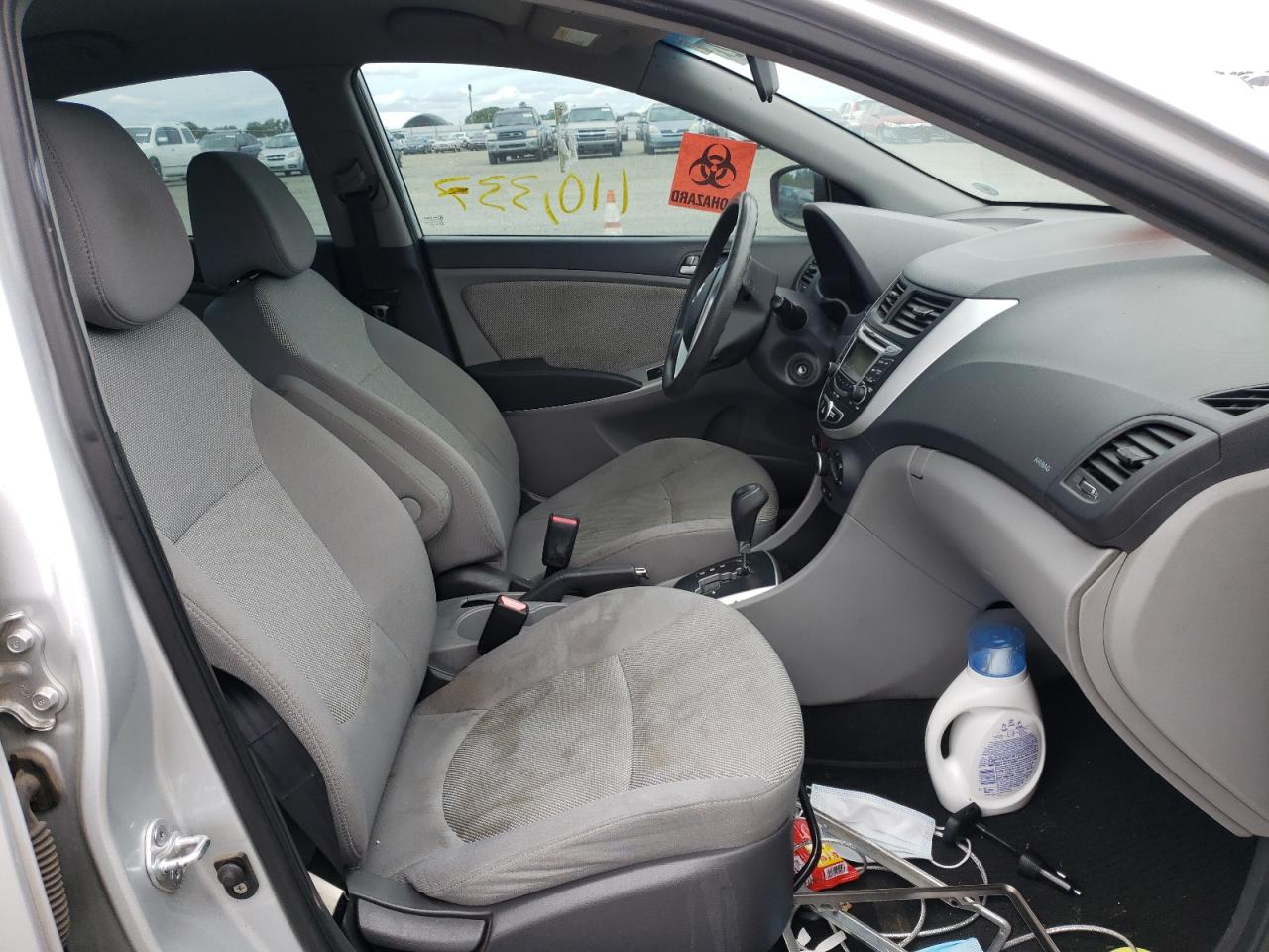 Photo 5 from auction – 2012 HYUNDAI ACCENT GLS with VIN KMHCT4AE1CU183584
