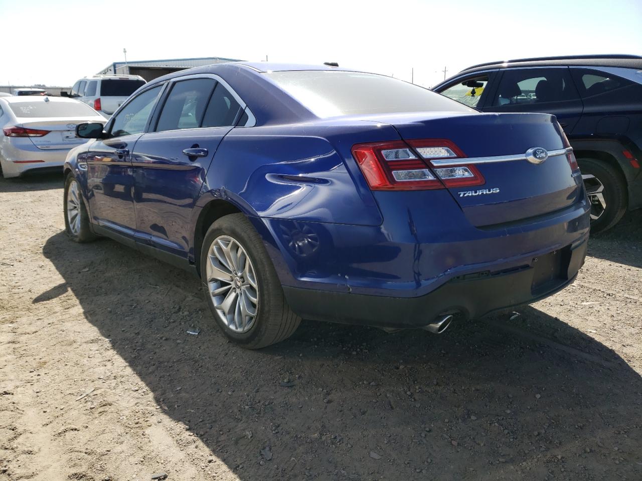 Photo 3 from auction – 2013 FORD TAURUS LIM with VIN 1FAHP2F86DG121058