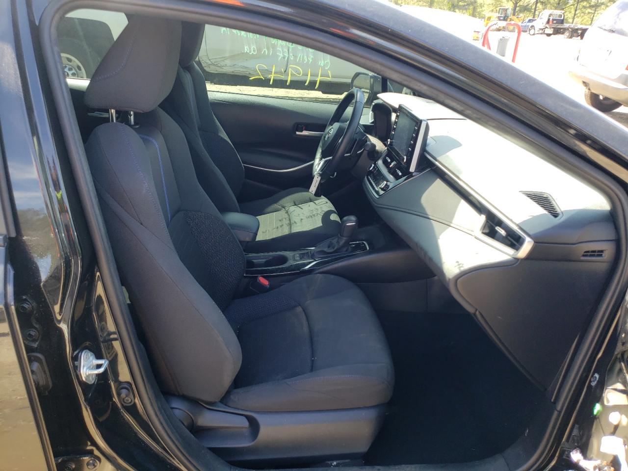 Photo 5 from auction – 2020 TOYOTA COROLLA SE with VIN 5YFP4RCE9LP026895