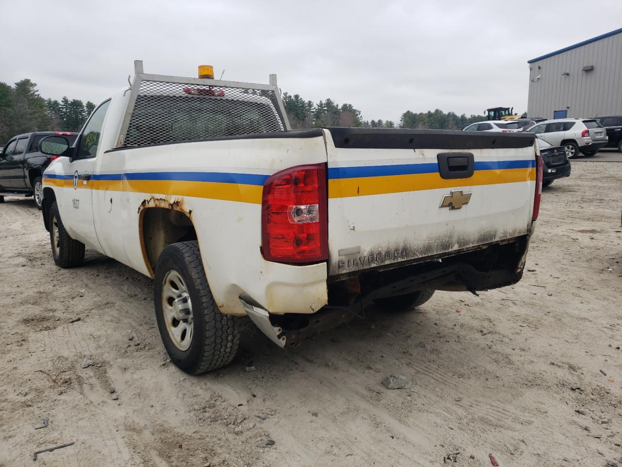 Photo 3 from auction – 2011 CHEVROLET SILVERADO with VIN 1GCNCPEA7BZ128662