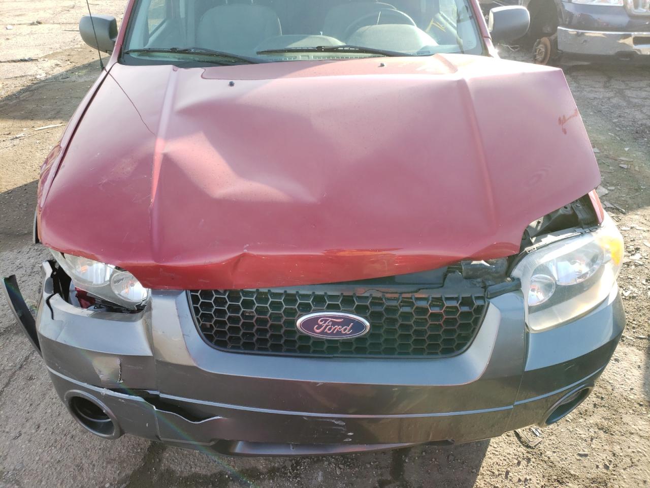 Photo 7 from auction – 2006 FORD ESCAPE XLT with VIN 1FMCU03136KB19840