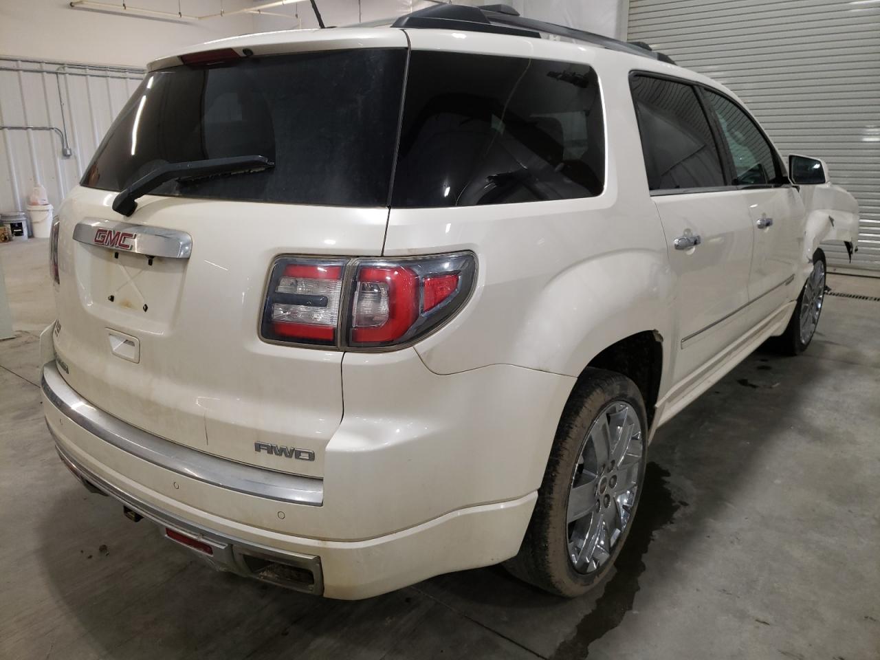 Photo 4 from auction – 2014 GMC ACADIA DEN with VIN 1GKKVTKD7EJ322667