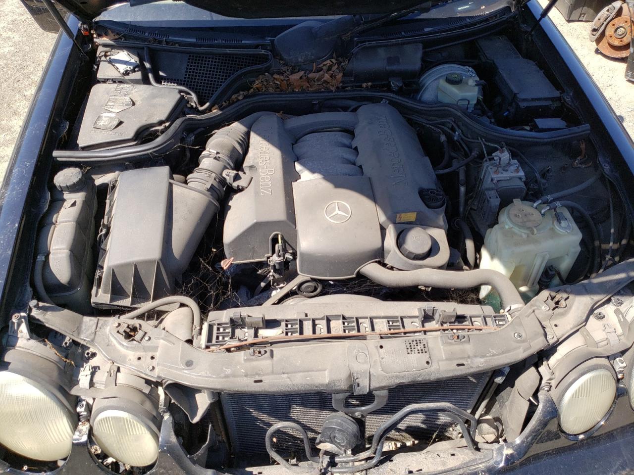Photo 7 from auction – 2001 MERCEDES-BENZ E 320 with VIN WDBJF65J51B277626