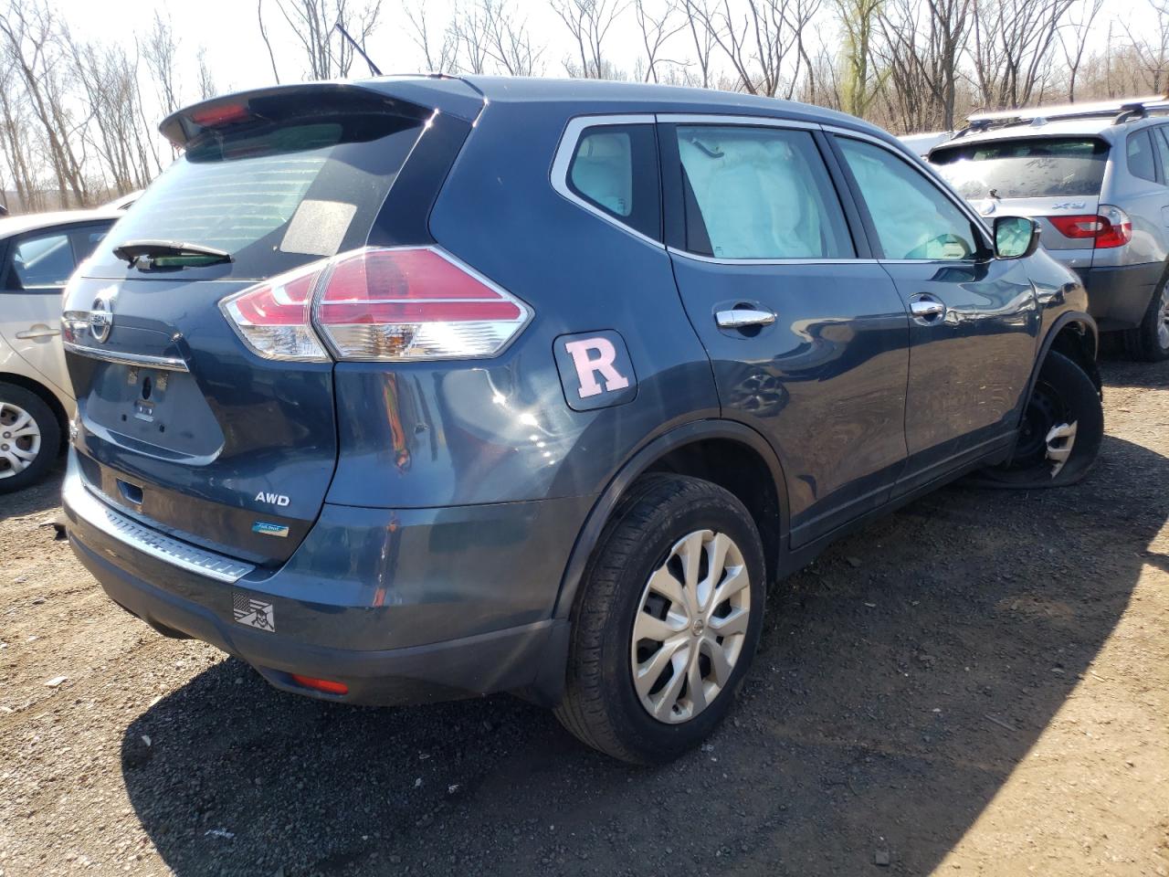 Photo 4 from auction – 2014 NISSAN ROGUE S with VIN 5N1AT2MV4EC821939