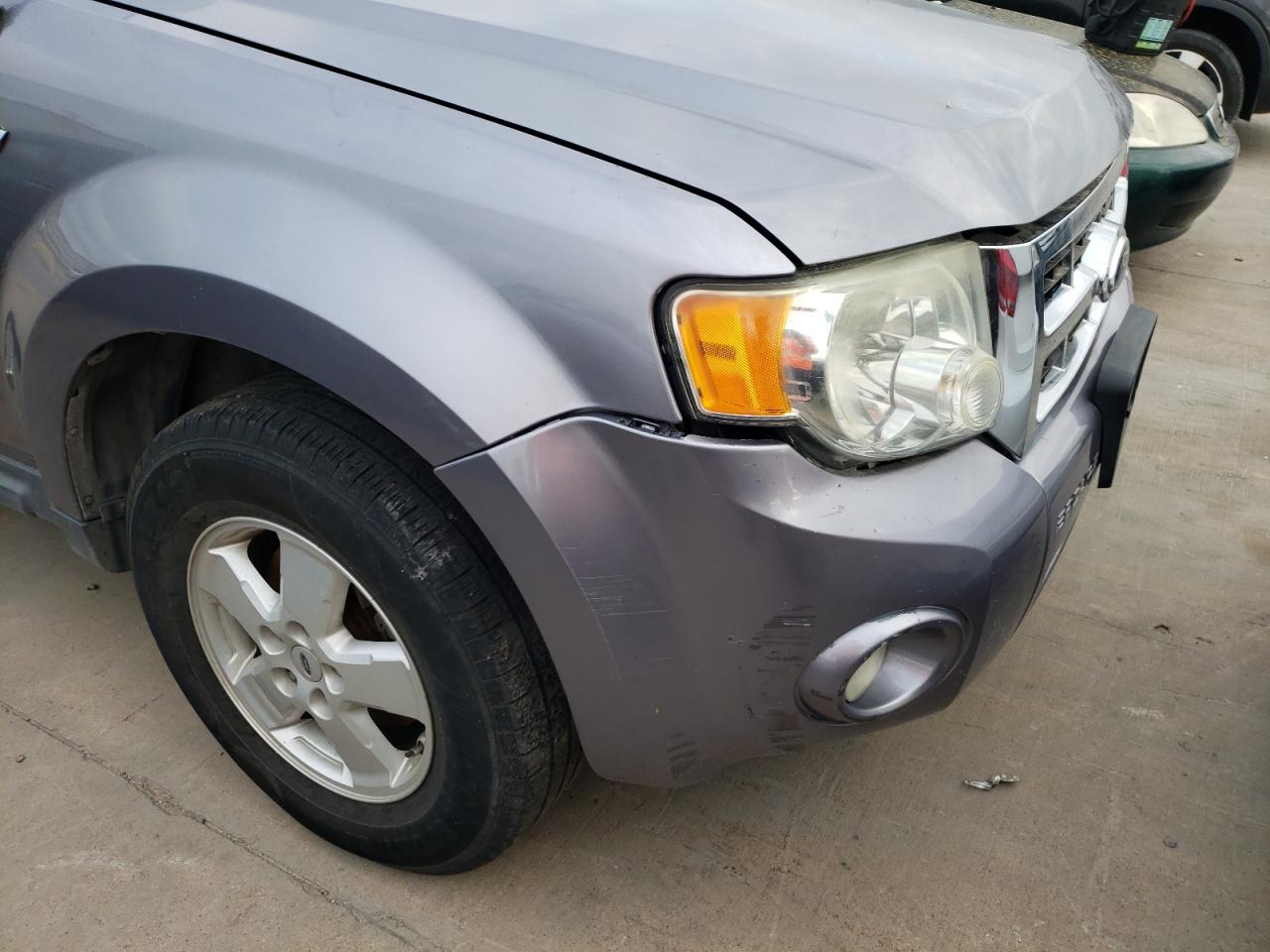 Photo 9 from auction – 2008 FORD ESCAPE XLT with VIN 1FMCU03168KB08284