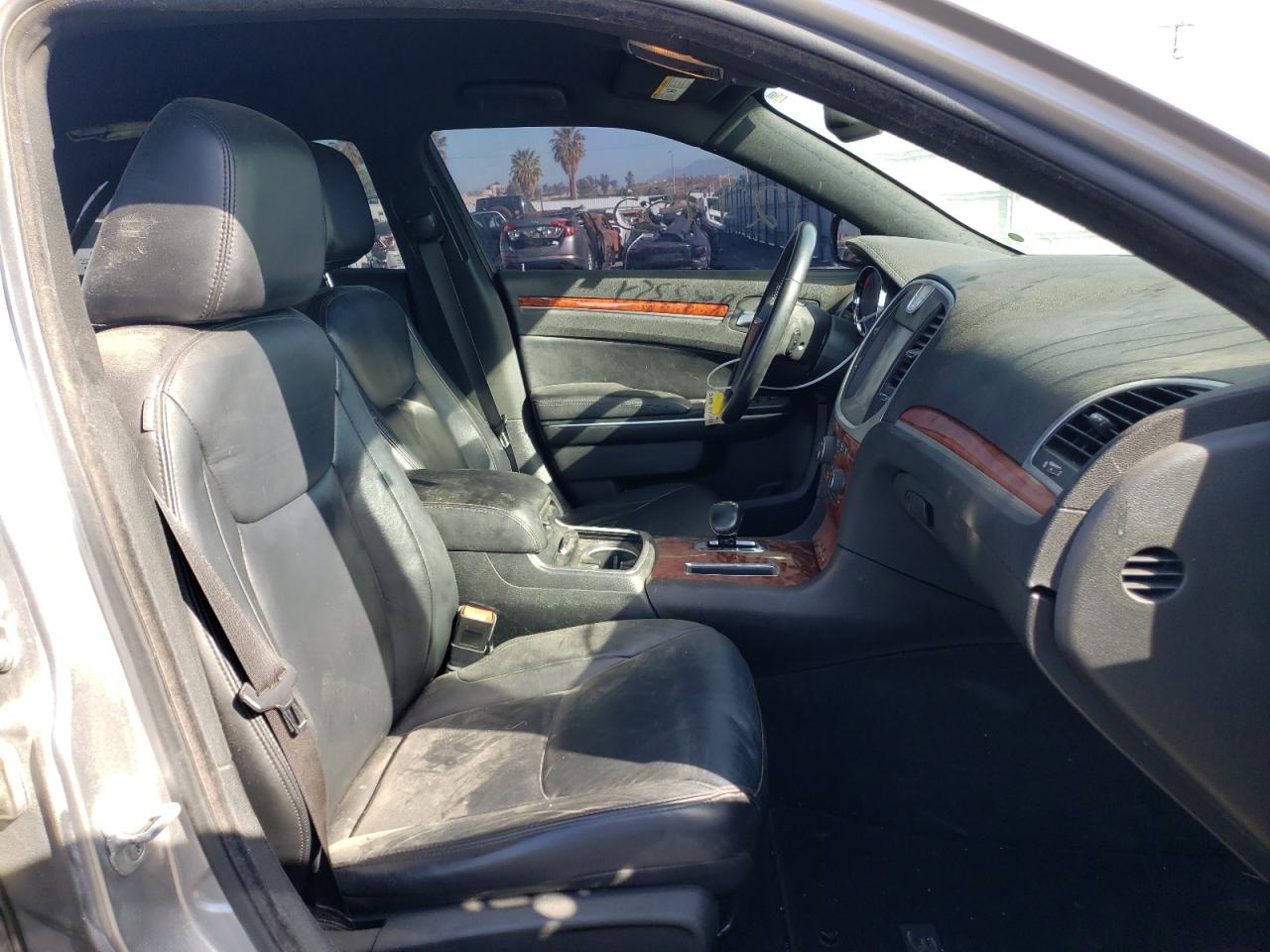 Photo 5 from auction – 2013 CHRYSLER 300 with VIN 2C3CCAAG2DH662268