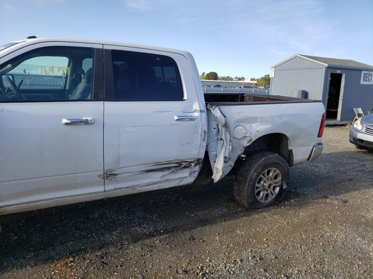 Photo 20 from auction – 2014 RAM 2500 SLT with VIN 3C6TR5DT1EG172939
