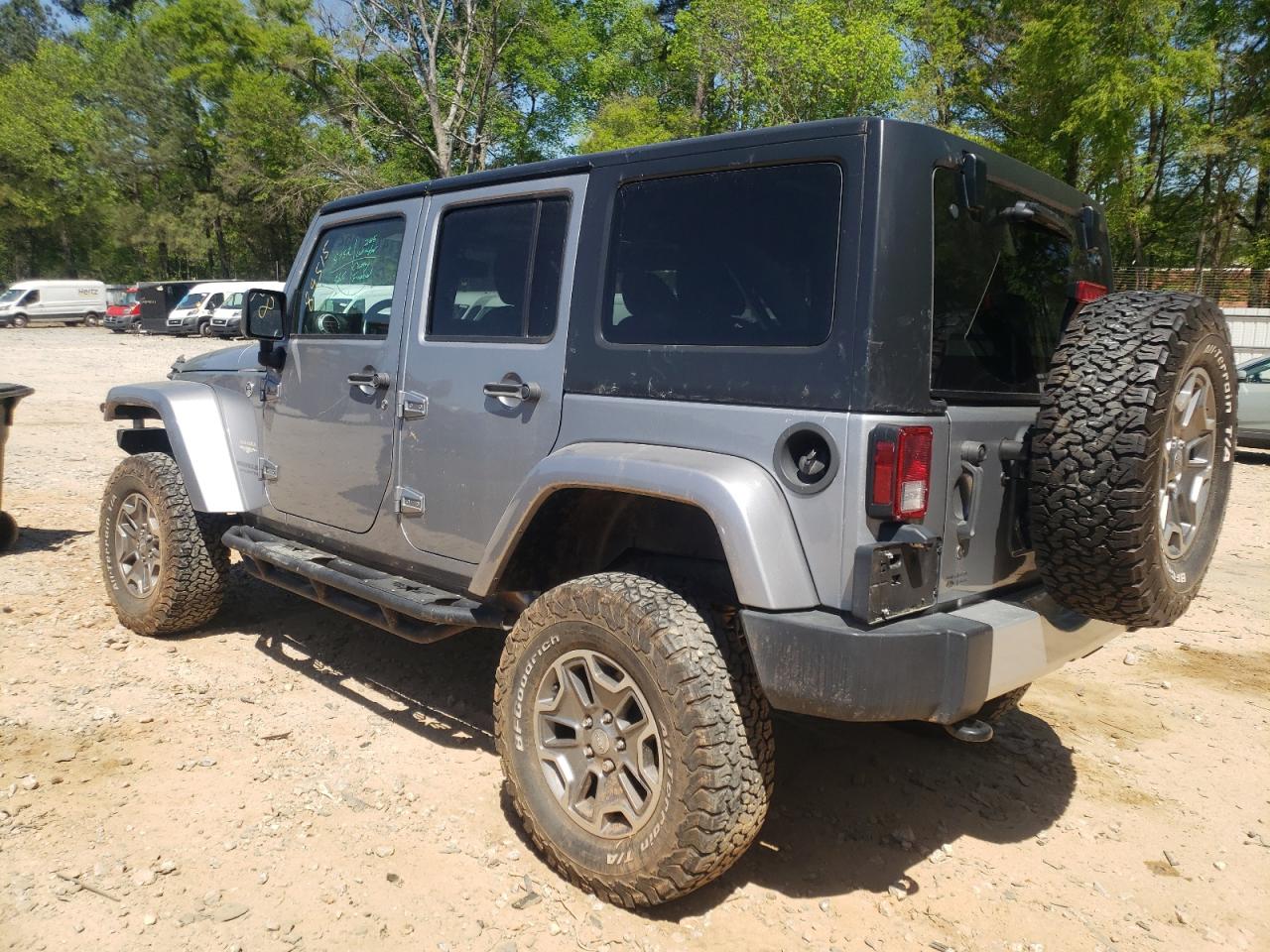 Photo 3 from auction – 2015 JEEP WRANGLER U with VIN 1C4BJWEG9FL771482