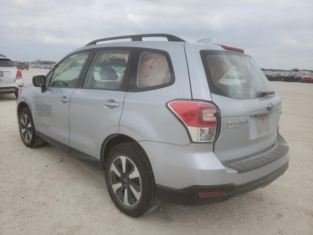 Photo 13 from auction – 2017 SUBARU FORESTER 2 with VIN JF2SJABC1HH407388