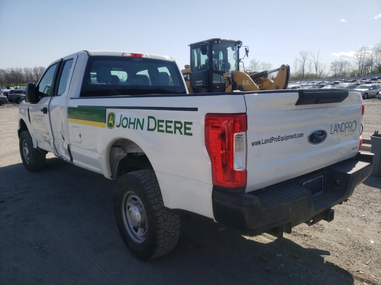 Photo 3 from auction – 2017 FORD F250 SUPER with VIN 1FT7X2B60HED52999