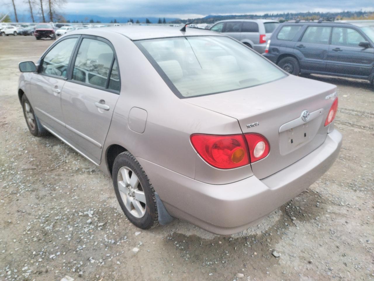 Photo 3 from auction – 2003 TOYOTA COROLLA CE with VIN 2T1BR32E83C700304