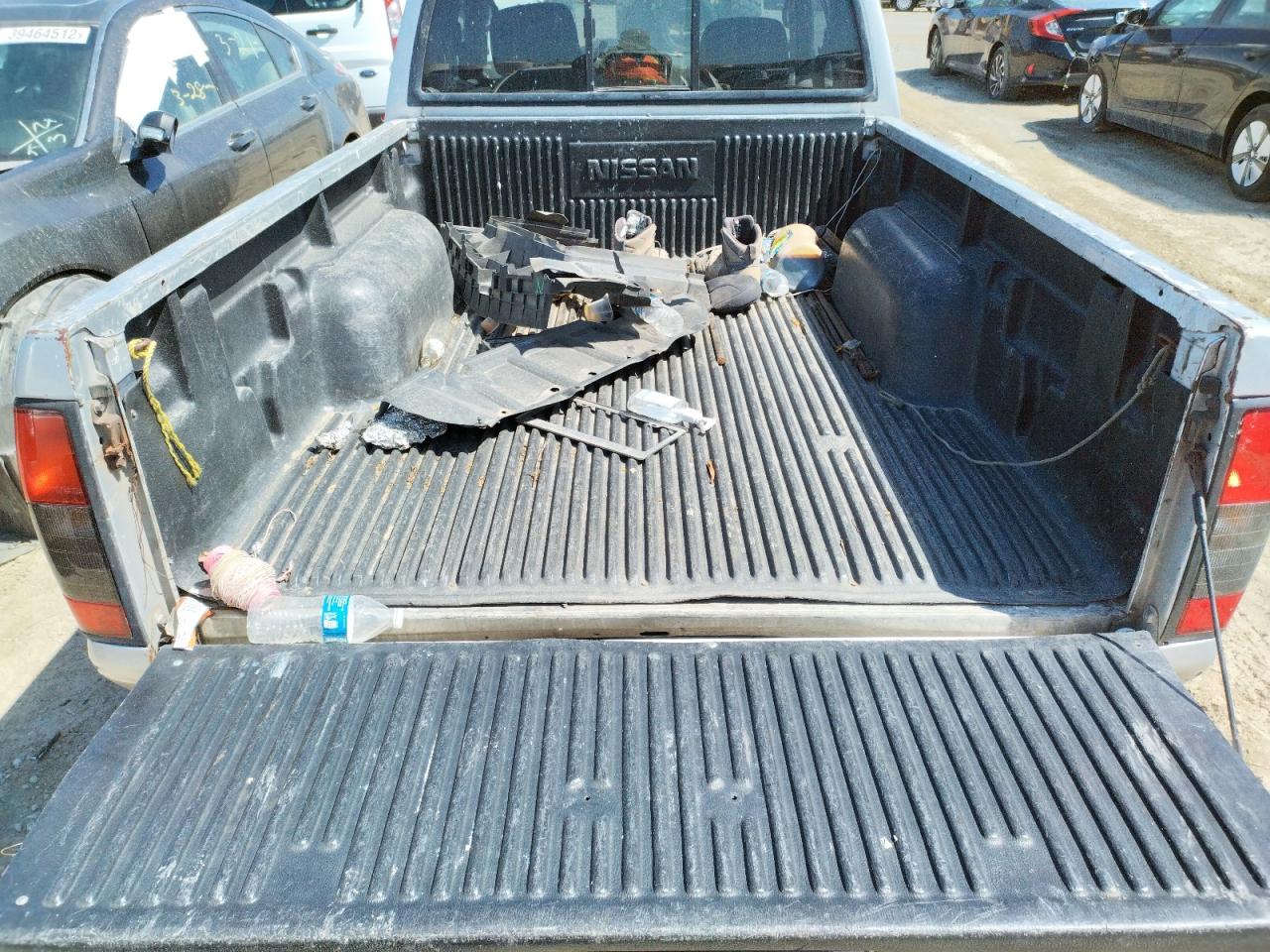 Photo 6 from auction – 2004 NISSAN FRONTIER K with VIN 1N6DD26T94C451271