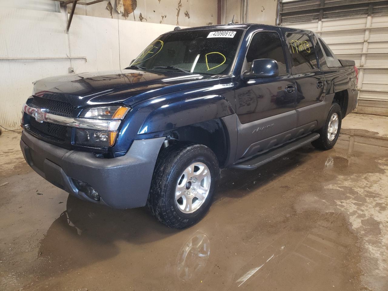 Photo 2 from auction – 2004 CHEVROLET AVALANCHE with VIN 3GNEK12T44G286229