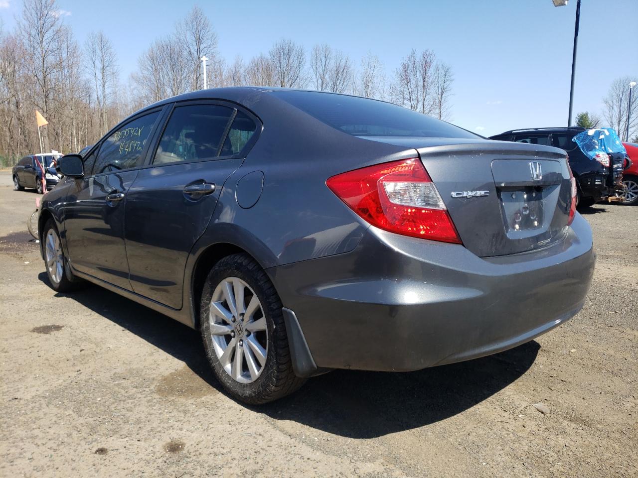 Photo 3 from auction – 2012 HONDA CIVIC EX with VIN 2HGFB2F81CH301004