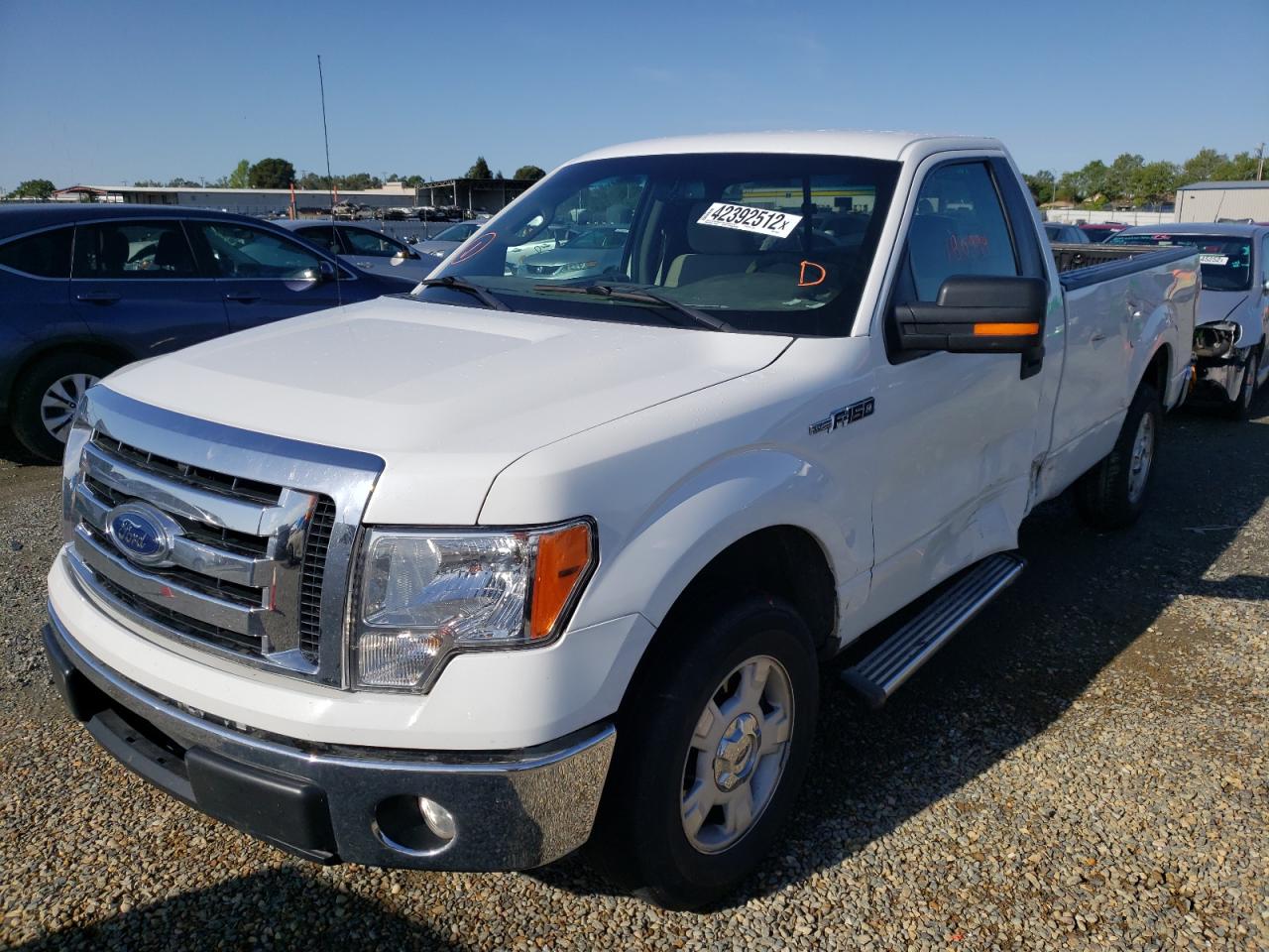 Photo 2 from auction – 2010 FORD F150 with VIN 1FTMF1CW7AKC33014