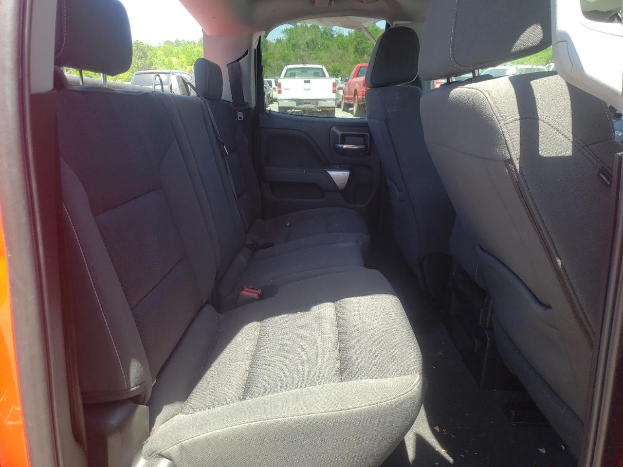 Photo 6 from auction – 2019 CHEVROLET SILVERADO with VIN 2GCVKPEC6K1145952