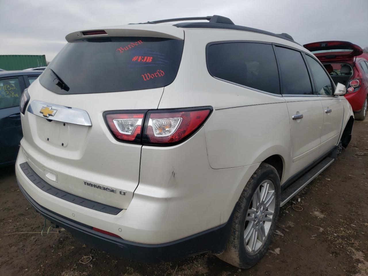 Photo 4 from auction – 2015 CHEVROLET TRAVERSE L with VIN 1GNKRGKD1FJ143623