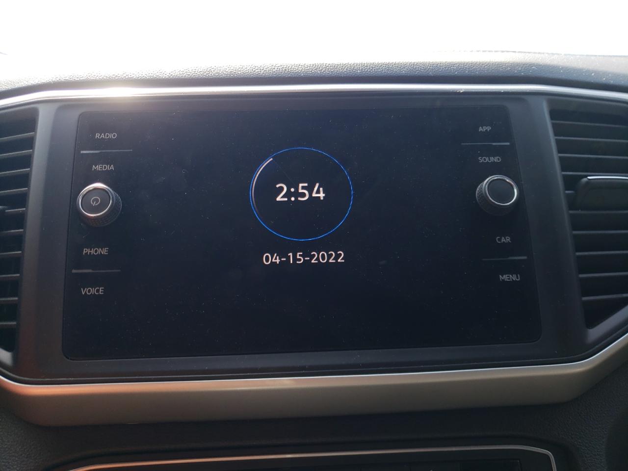 Photo 9 from auction – 2021 VOLKSWAGEN ATLAS CROS with VIN 1V2WE2CA3MC236897