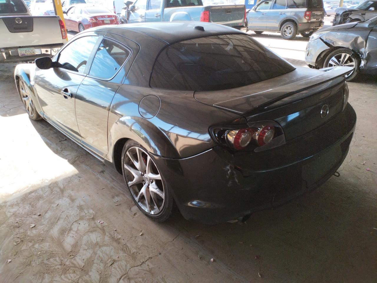 Photo 3 from auction – 2009 MAZDA RX8 with VIN JM1FE17P290400885