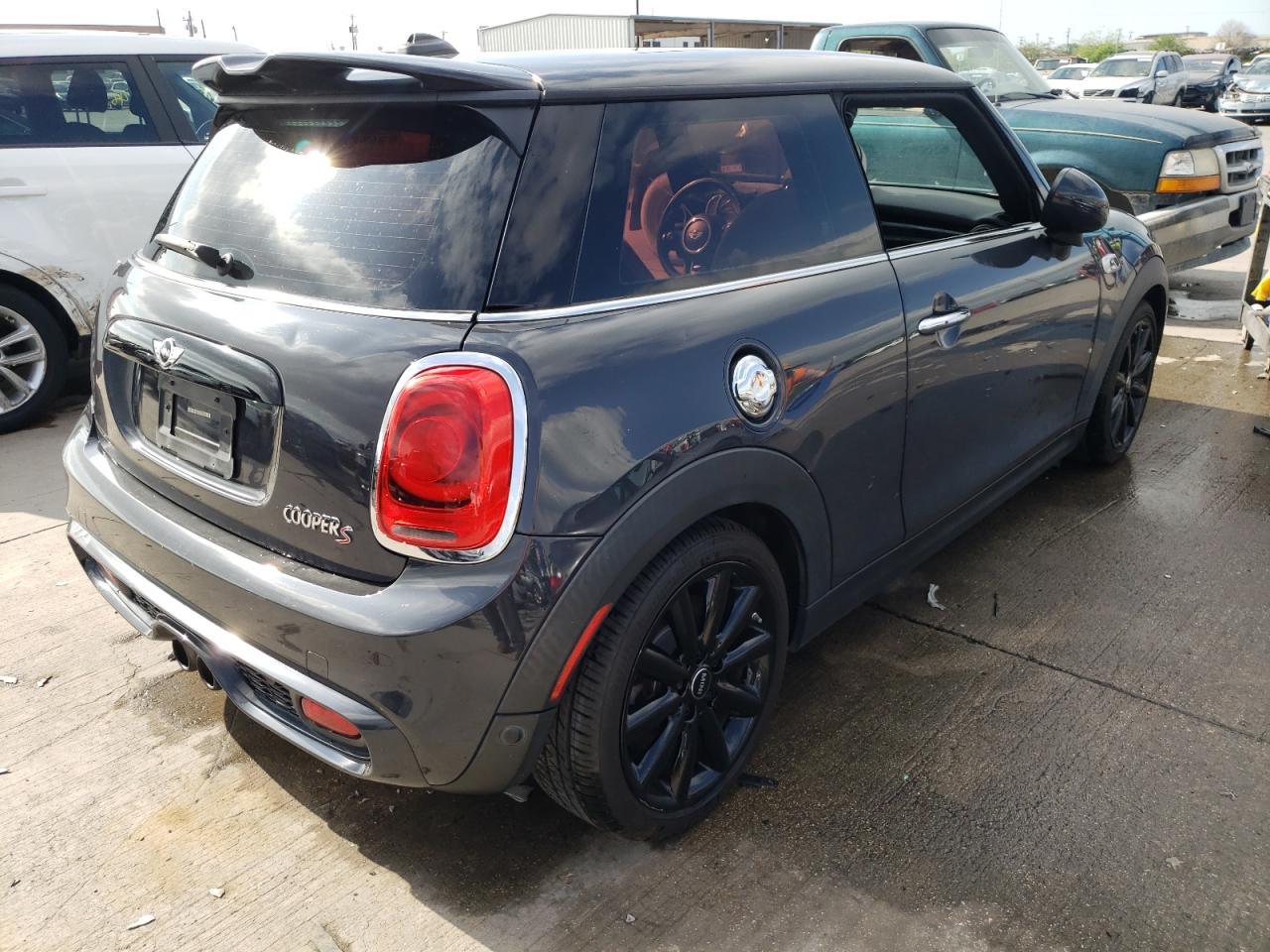 Photo 4 from auction – 2014 MINI COOPER S with VIN WMWXM7C56ET925615