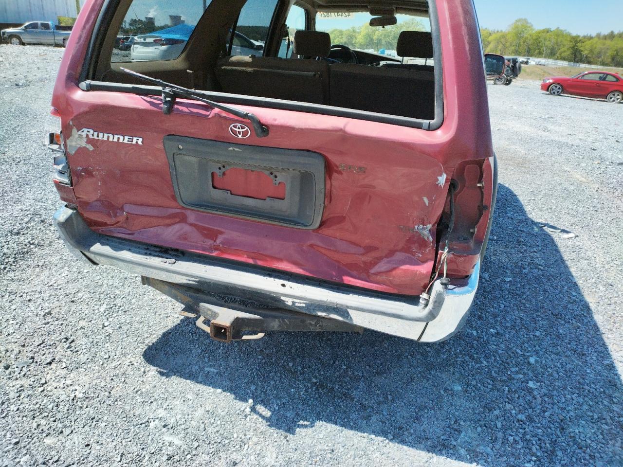 Photo 9 from auction – 2000 TOYOTA 4RUNNER SR with VIN JT3GN86R5Y0168382