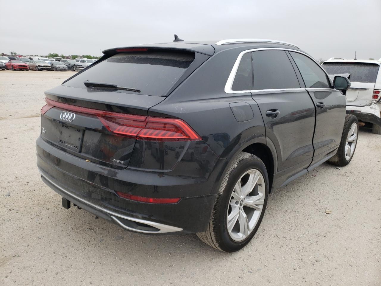 Photo 4 from auction – 2022 AUDI Q8 PRESTIG with VIN WA1BVBF13ND007251