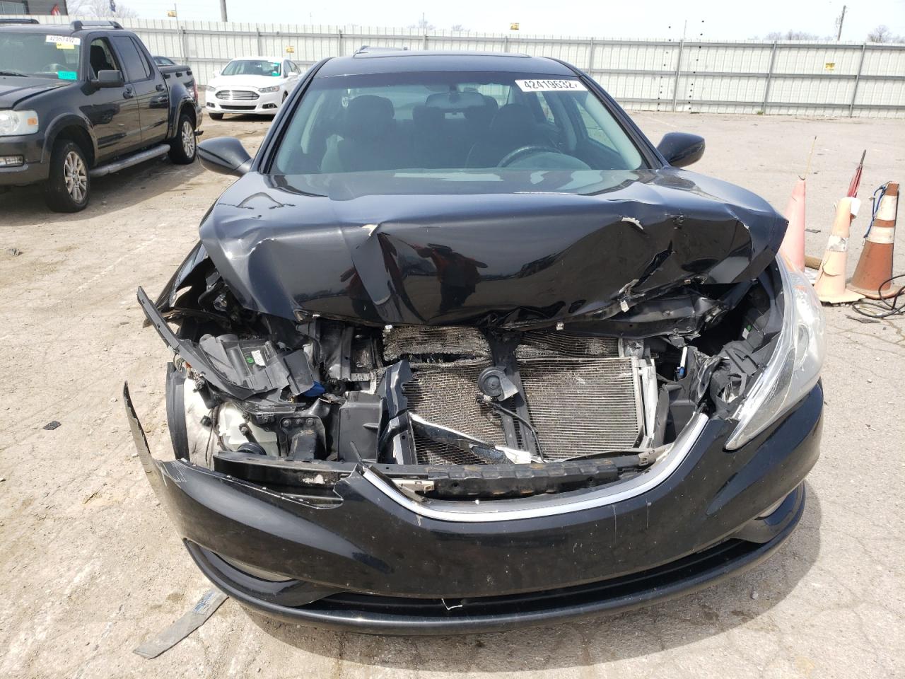 Photo 9 from auction – 2013 HYUNDAI SONATA SE with VIN 5NPEC4ACXDH776402