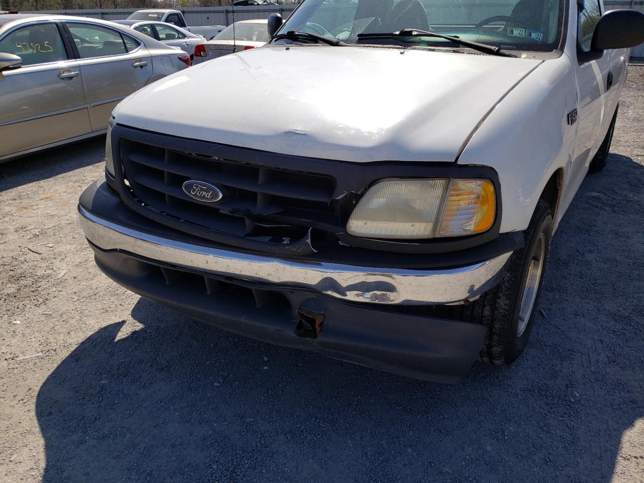 Photo 9 from auction – 2000 FORD F150 with VIN 1FTZF1729YNA24749