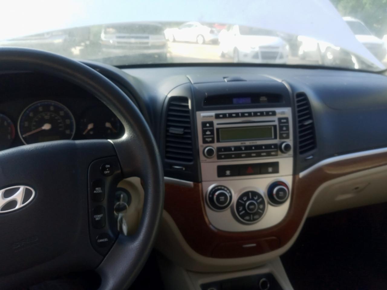 Photo 9 from auction – 2008 HYUNDAI SANTA FE G with VIN 5NMSG13D98H204087