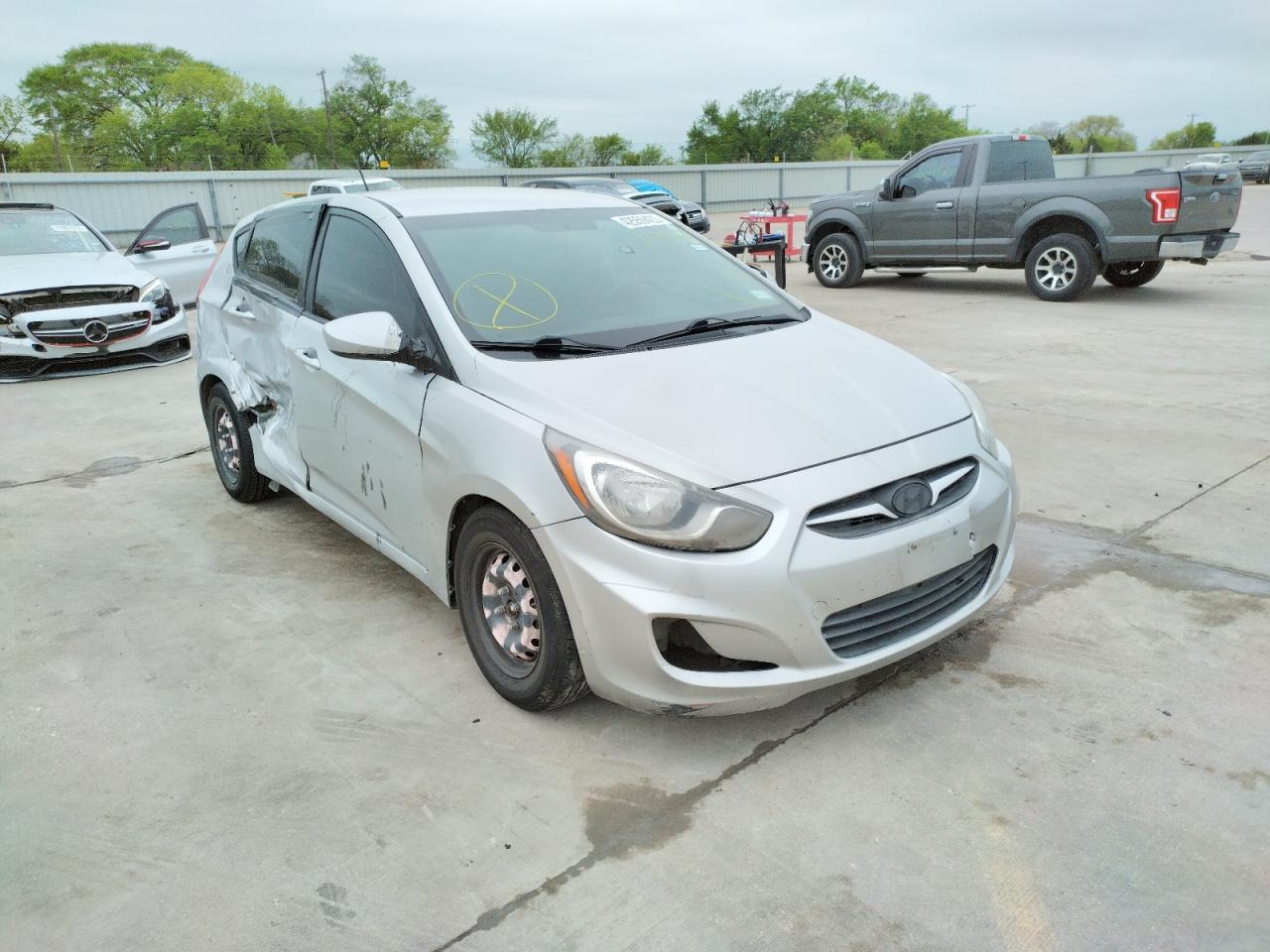 Photo 1 from auction – 2014 HYUNDAI ACCENT GLS with VIN KMHCT5AE2EU167094
