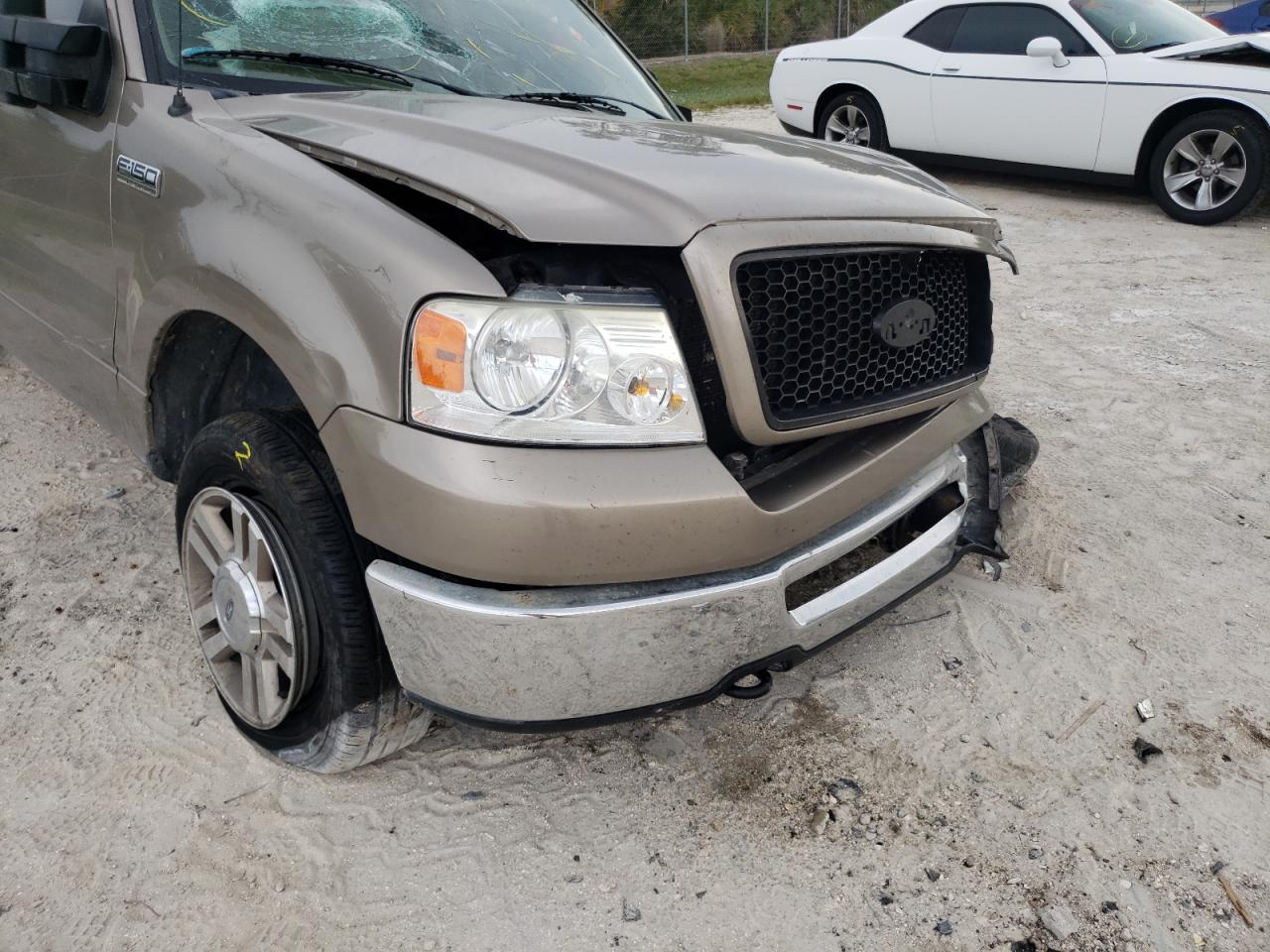 Photo 9 from auction – 2006 FORD F150 with VIN 1FTPX14V86FB76029