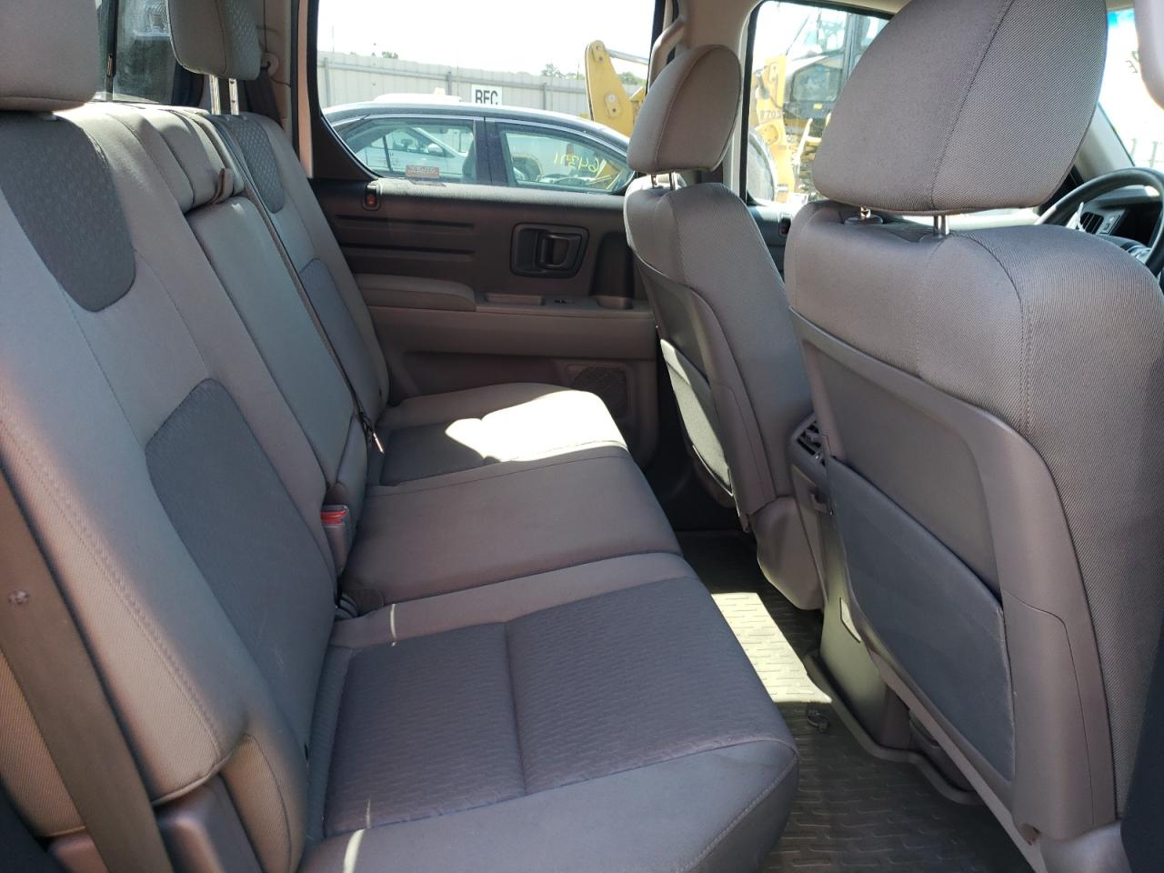 Photo 6 from auction – 2009 HONDA RIDGELINE with VIN 5FPYK16439B107546
