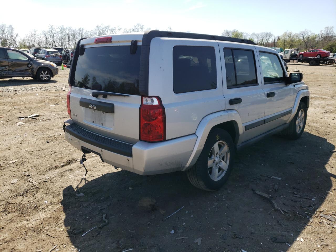 Photo 4 from auction – 2006 JEEP COMMANDER with VIN 1J8HG48K66C174201