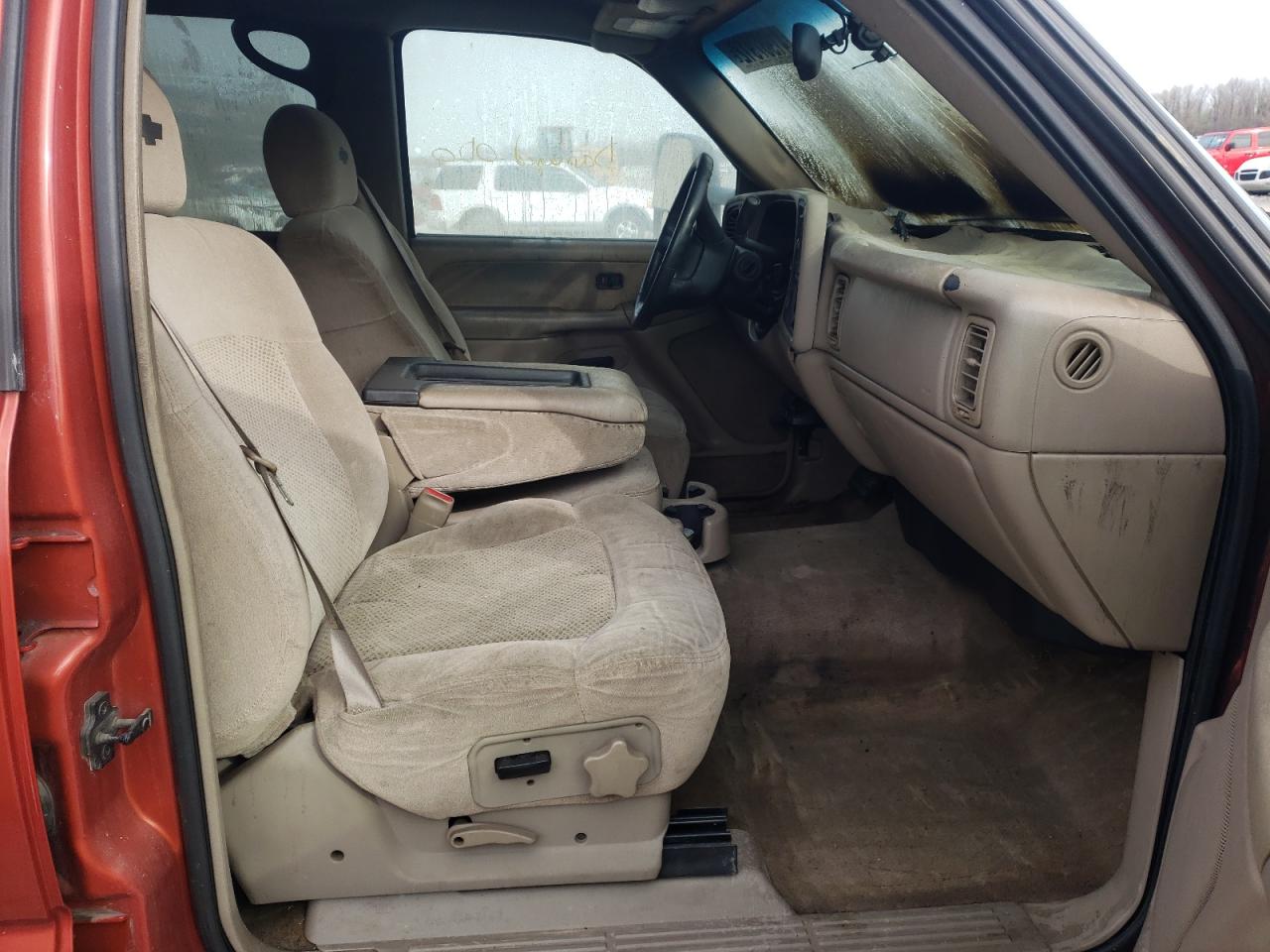 Photo 5 from auction – 2001 CHEVROLET SILVERADO with VIN 1GCHK23U01F185382