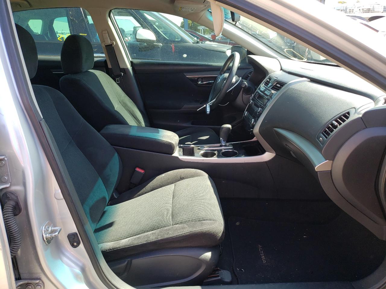 Photo 5 from auction – 2014 NISSAN ALTIMA 2.5 with VIN 1N4AL3AP4EN217592
